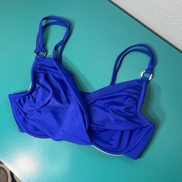 Tara Grinna Blue Top and Orange floral Bottoms bikini - Picture 11 of 11